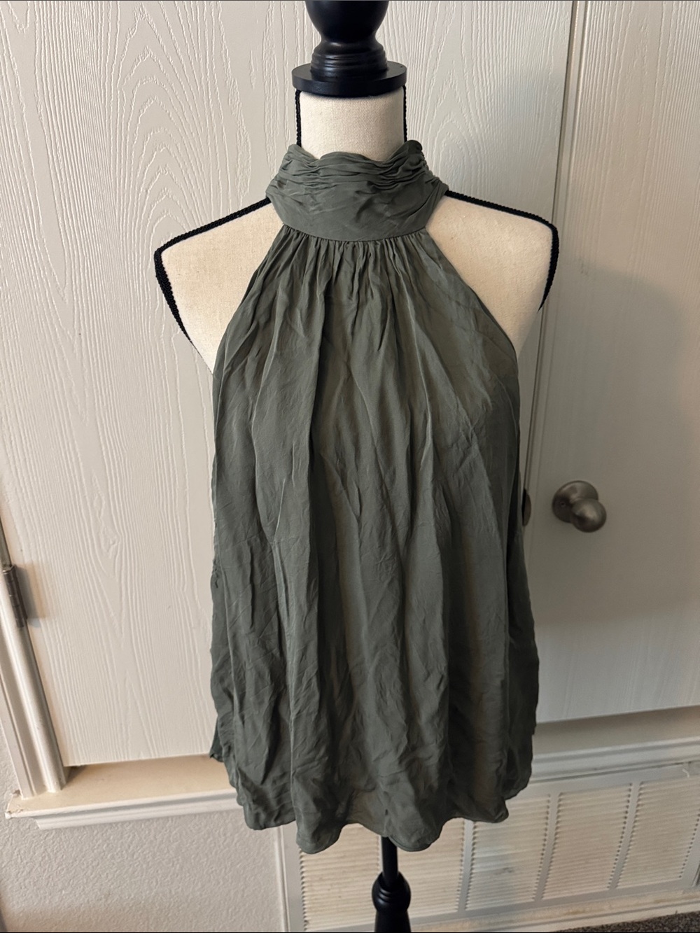 Womens Olive Halter Neck Sleeveless Top - Brand Unspecified